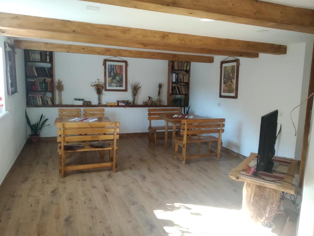 Сервус Guest Hotel Yaremche Luaran gambar