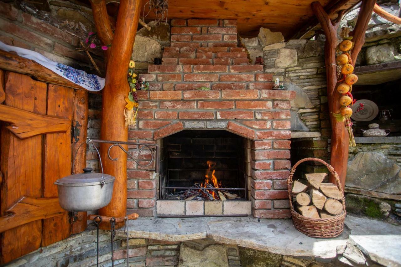Сервус Guest Hotel Yaremche Luaran gambar