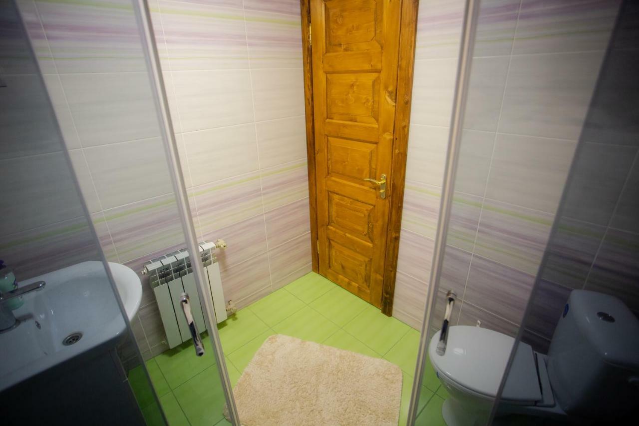 Сервус Guest Hotel Yaremche Luaran gambar