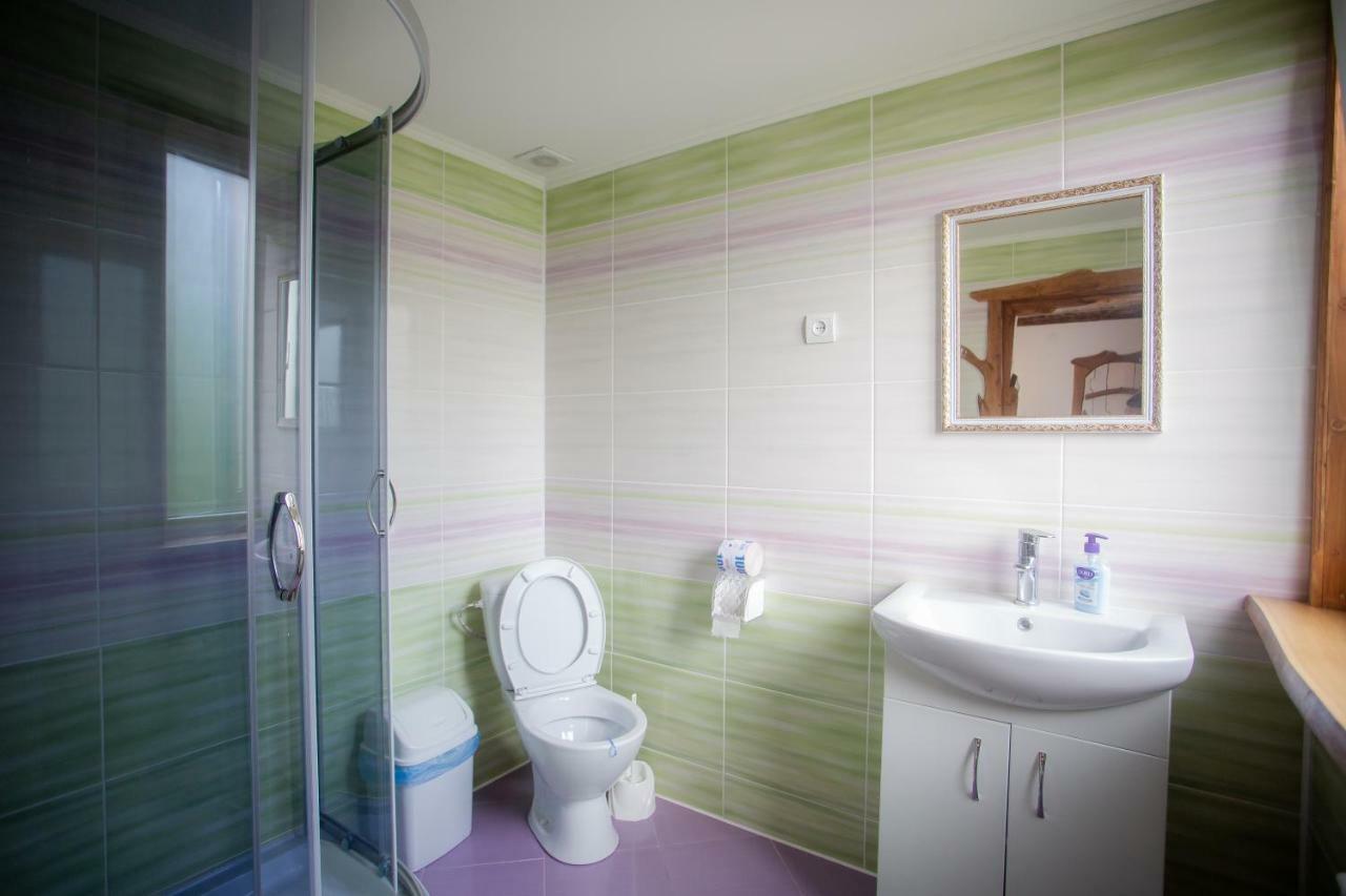 Сервус Guest Hotel Yaremche Luaran gambar