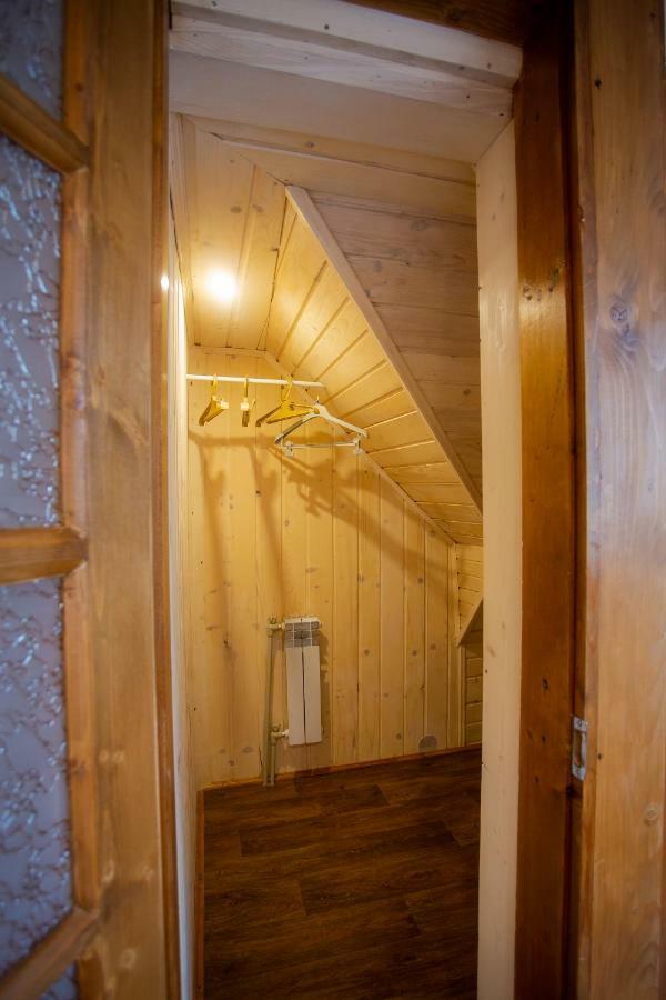 Сервус Guest Hotel Yaremche Luaran gambar