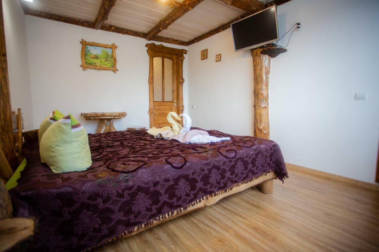 Сервус Guest Hotel Yaremche Luaran gambar