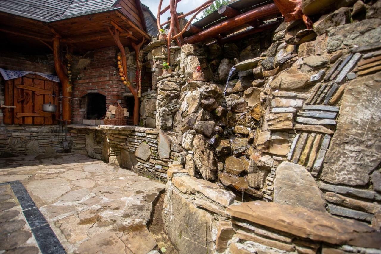 Сервус Guest Hotel Yaremche Luaran gambar